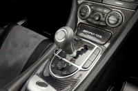 Interieur_Mercedes-SL65-AMG-Black-Series_15
                                                        width=