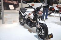 Exterieur_Moto-Guzzi-Grinso-V8-2012_9