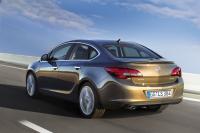 Exterieur_Opel-Astra-Berline-Sports-Sedan_1