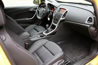 Interieur_Opel-Astra-GTC-2014_36
                                                        width=