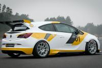 Exterieur_Opel-Astra-OPC-Cup_12