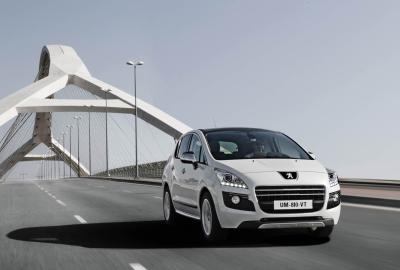 Peugeot 3008 hybrid4 diesel et electrique 