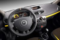 Interieur_Renault-Clio-III-RS-2009_14
