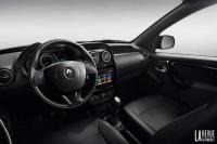 Interieur_Renault-Duster-Oroch_17