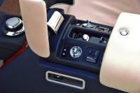 Interieur_Rolls-Royce-Drophead-Coupe_37
                                                        width=