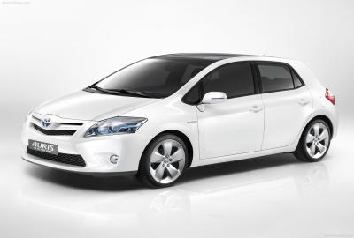 Toyota prepare son auris pour lhybride 