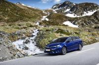 Exterieur_Toyota-Avensis-Touring-Sports-2015_22
                                                        width=