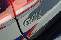 Exterieur_Volkswagen-Golf-GTI-Black-Dynamic_5
