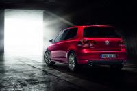 Exterieur_Volkswagen-Golf-GTI-Edition-35_9