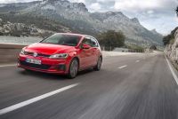 Exterieur_Volkswagen-Golf-GTI-Performance_14