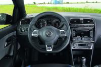 Interieur_Volkswagen-Polo-Blue-GT-2013_12