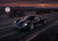 La porsche 918 spyder montee en hre wheels 