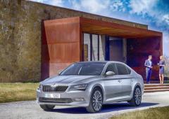 Nouvelle skoda superb les prix et equipements 