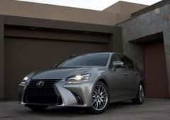 Lexus gs plus de style et une nouvelle version 200t 