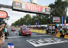 Le skoda kodiaq a paris pour l arrivee du tour de france 