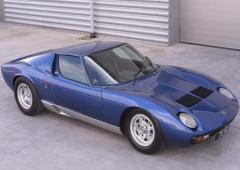 L ancienne lamborghini miura de rod stewart aux encheres 