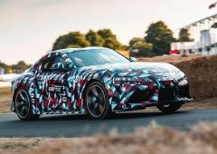 Toyota supra premiers tours de roues a goodwood 