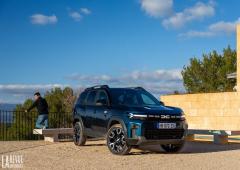 Exterieur_dacia-bigster-hybrid-155-journey-decouvrez-en-photos-le-suv-qui-bouscule-tout_16