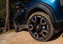 Exterieur_dacia-bigster-hybrid-155-journey-decouvrez-en-photos-le-suv-qui-bouscule-tout_21