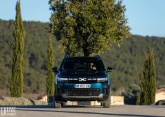 Exterieur_dacia-bigster-hybrid-155-journey-decouvrez-en-photos-le-suv-qui-bouscule-tout_8