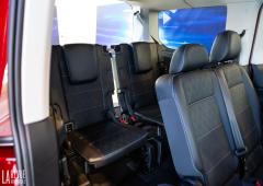 Interieur_ford-tourneo-connect-2022_9
                                                        width=