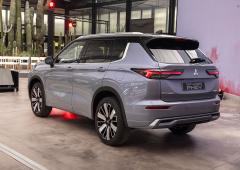 Exterieur_mitsibishi-outlander-phev-les-infos-sur-le-nouvel-opus-millesime-2025_5
                                                        width=