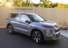 Exterieur_mitsibishi-outlander-phev-les-infos-sur-le-nouvel-opus-millesime-2025_6
                                                        width=