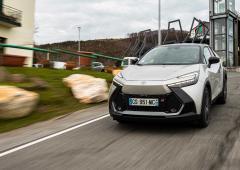 Exterieur_toyota-c-hr-gr-sport-l-essai-du-suv-hybride-au-look-qui-claque_2