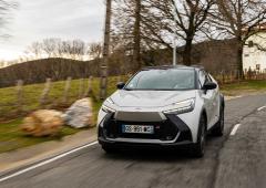 Exterieur_toyota-c-hr-gr-sport-l-essai-du-suv-hybride-au-look-qui-claque_6