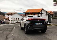 Exterieur_toyota-c-hr-gr-sport-l-essai-du-suv-hybride-au-look-qui-claque_7