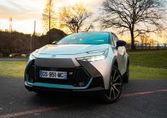 Exterieur_toyota-c-hr-gr-sport-l-essai-du-suv-hybride-au-look-qui-claque_8