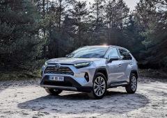 Exterieur_toyota-rav4-hev-lounge-les-photos-et-les-infos-de-notre-essai_2
                                                        width=