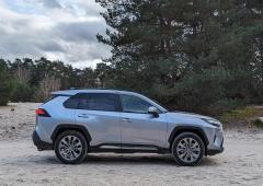 Exterieur_toyota-rav4-hev-lounge-les-photos-et-les-infos-de-notre-essai_8
                                                        width=