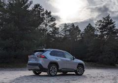 Exterieur_toyota-rav4-hev-lounge-les-photos-et-les-infos-de-notre-essai_9
                                                        width=