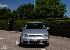 Exterieur_volkswagen-golf-essai-de-la-golf-4-v6-et-expo-des-50-ans_1
                                                        width=