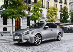 Lexus gs 300h la limousine hybride abordable 