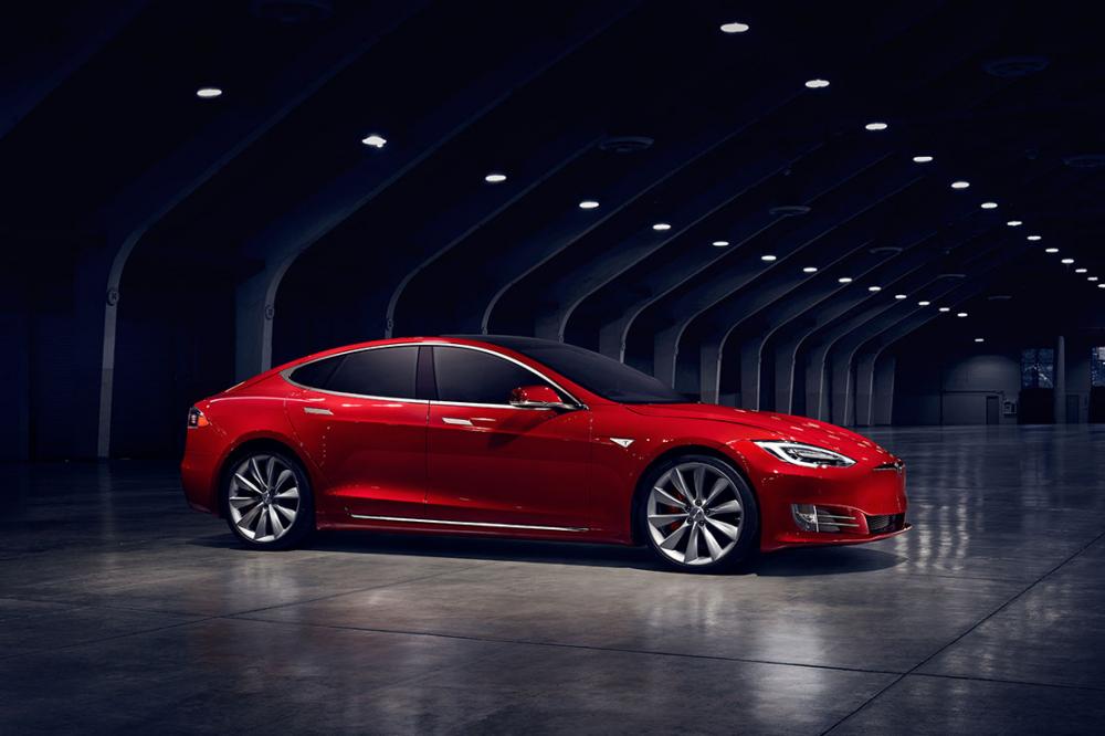 Image principale de l'actu: Tesla Model S P100d : un nouveau record du monde sur 400 mètres