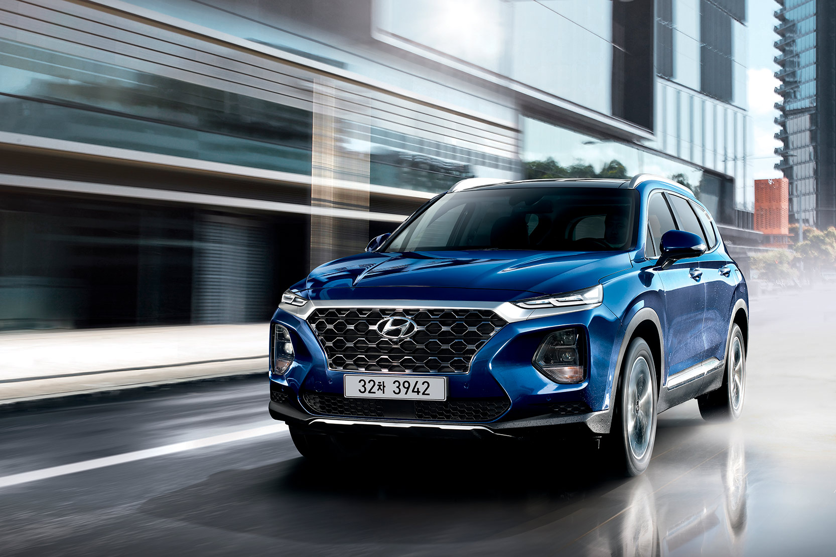 Image principale de l'actu: Hyundai Santa Fe : ses debuts officiels