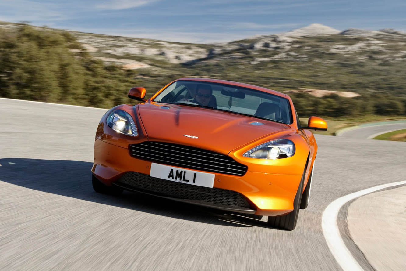 Машины глубина. Aston Martin Virage 2011. Aston Martin Virage 2012. Астон Мартин Вираж. Aston Martin Virage 2020.