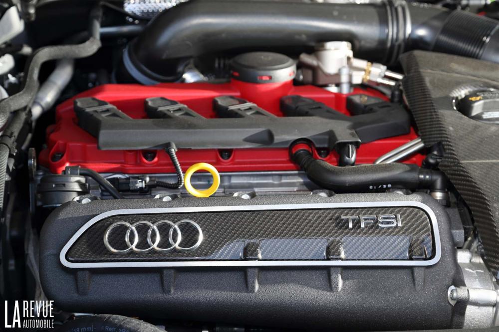 Image principale de l'actu: Audi non au 5 cylindres en longitudinal 