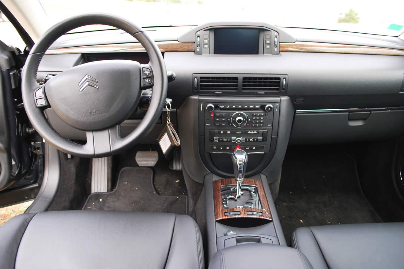 Citroen c6 interior