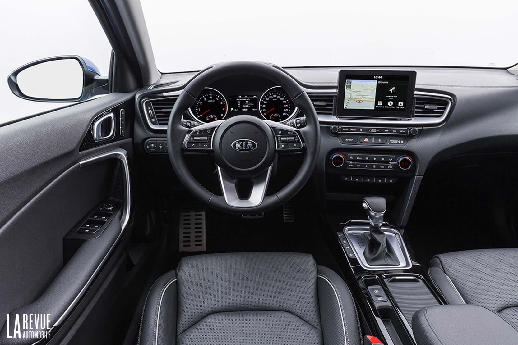 Photo Kia Ceed 18 Interieur Exterieur Annee 18