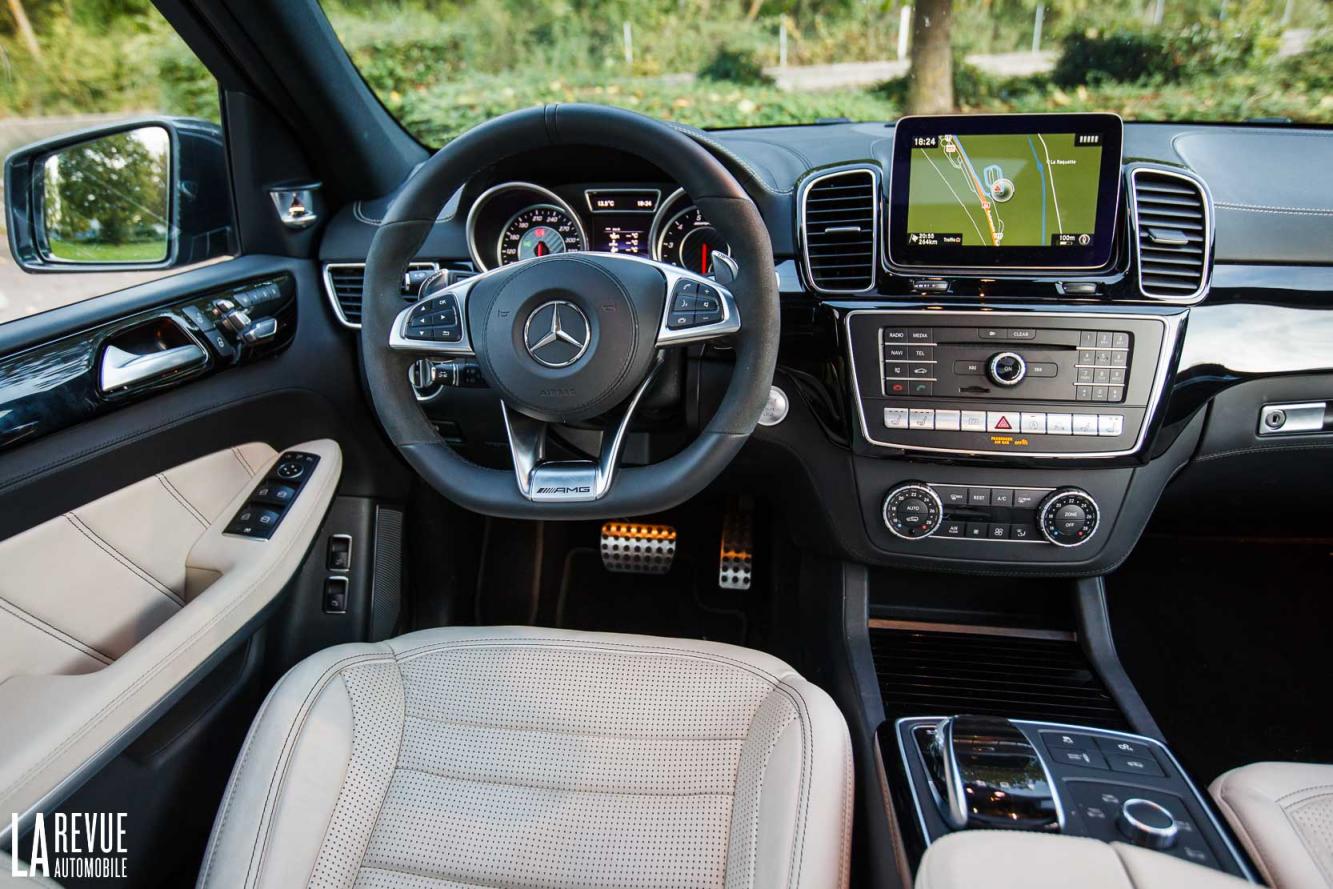 Mercedes Interieur_MercedesAMGGLS63_25 photo en Haute Définition