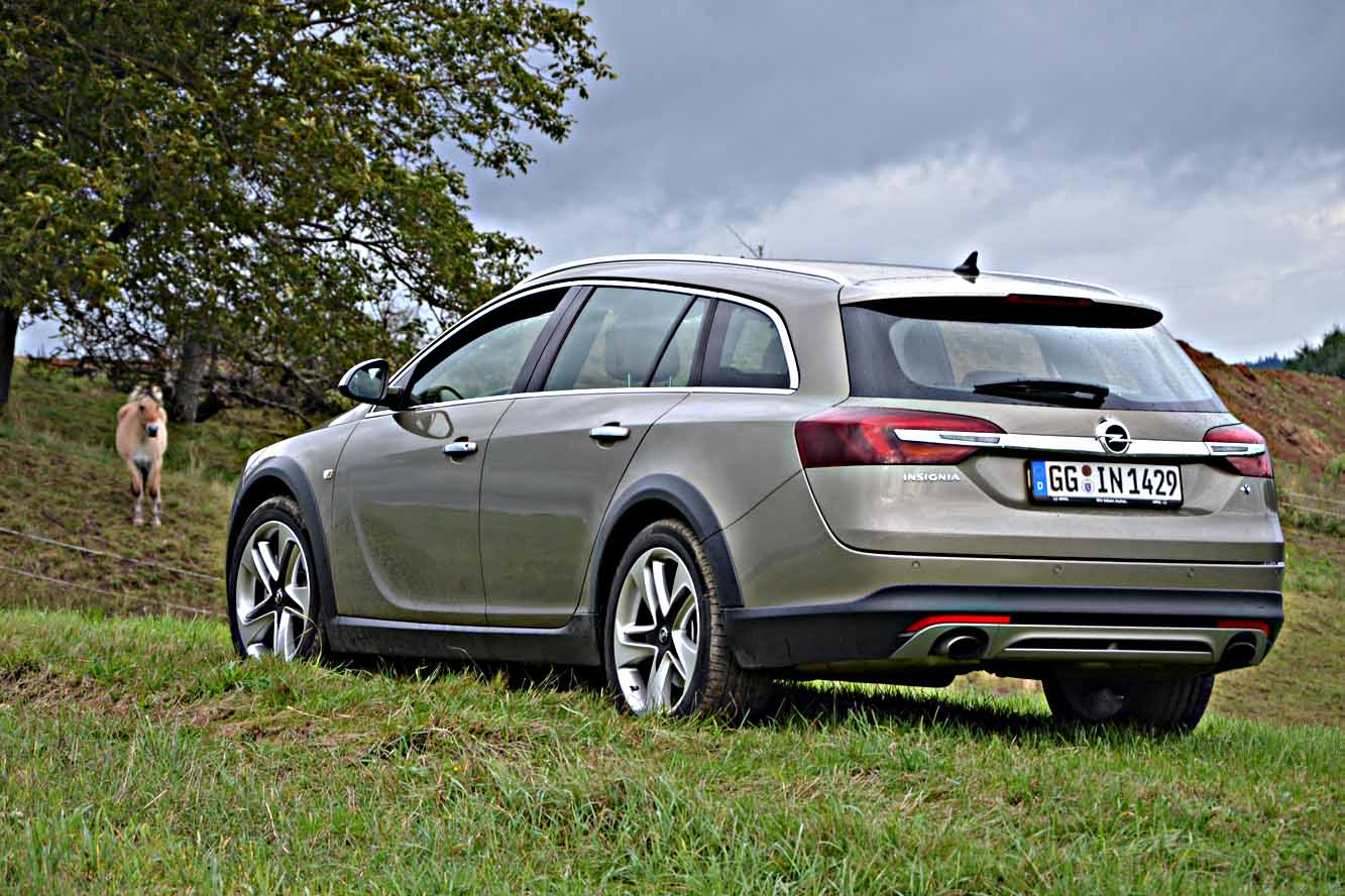 Opel insignia country tourer проблемы