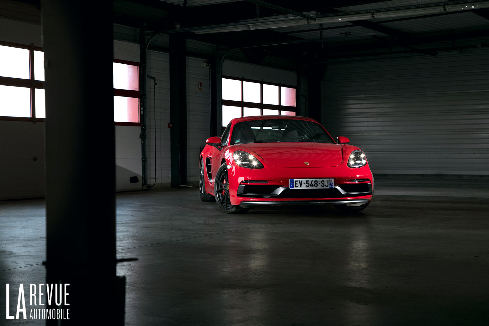 Image principale de l'actu: Porsche 718 cayman t une version touring concentree sur le plaisir 
