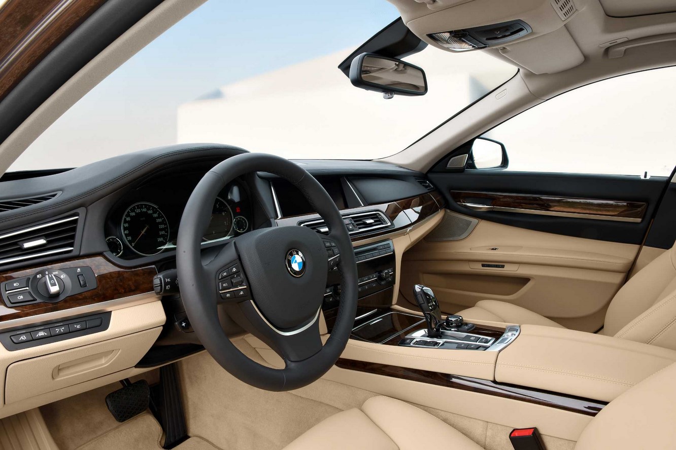 Bmw 720i характеристики