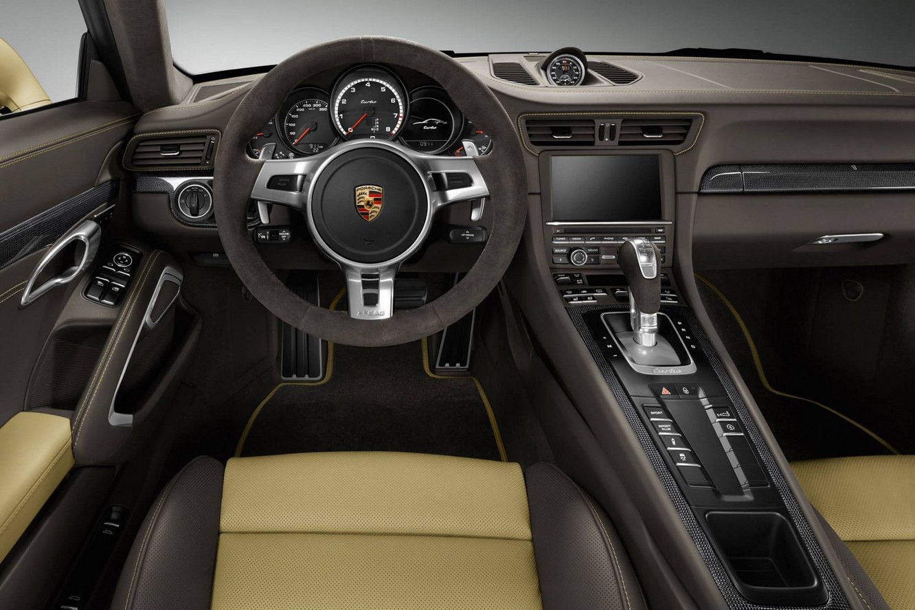 Porsche 911 turbo la version gold de porsche exclusive 