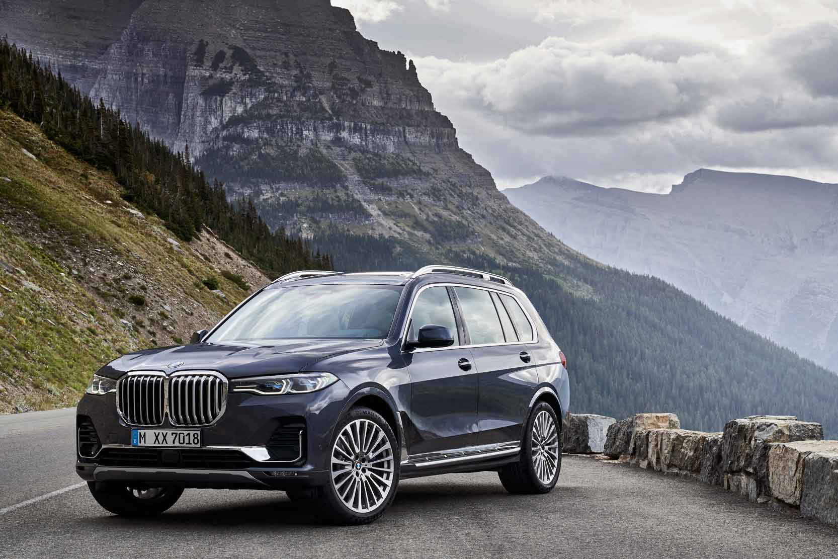 Bmw x7 2018 года