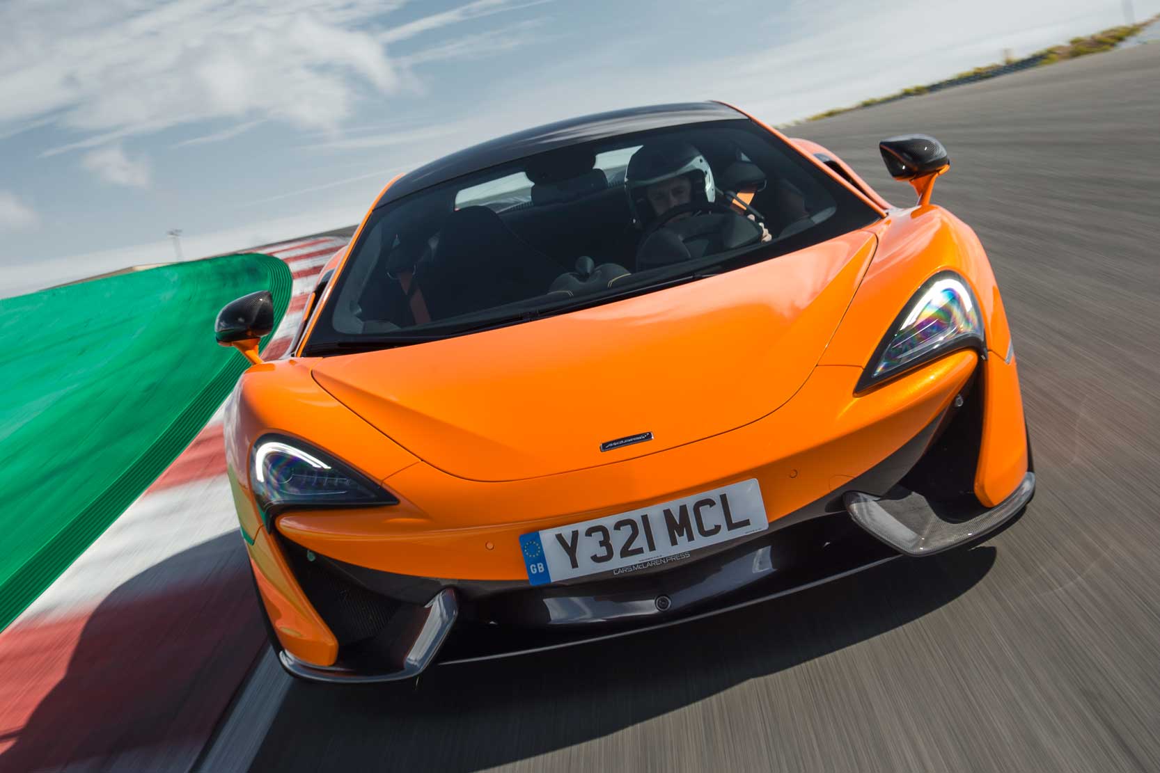 MCLAREN 570s Coupe