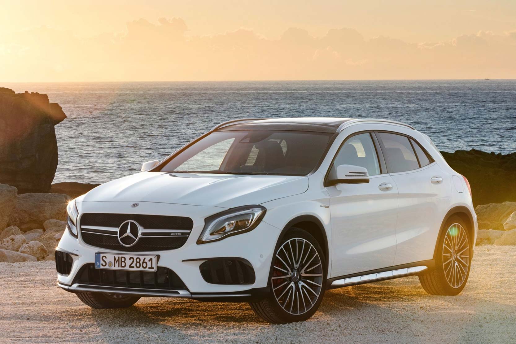 Fiche technique Mercedes GLA 45 AMG 2019